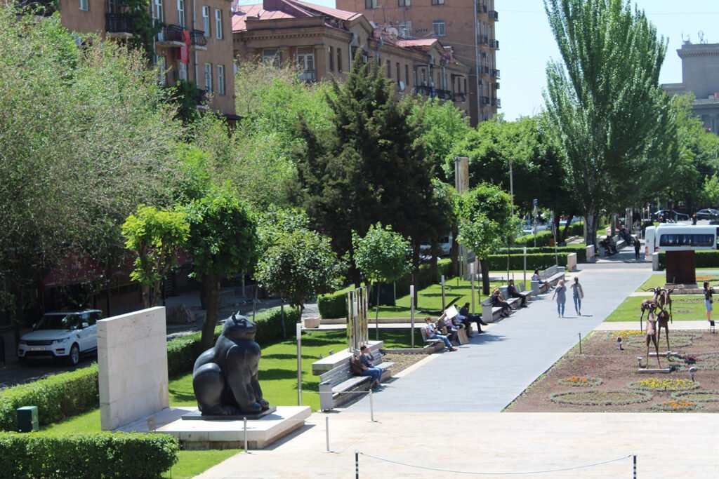 Cat sculpture at Yerevan Cascade complex