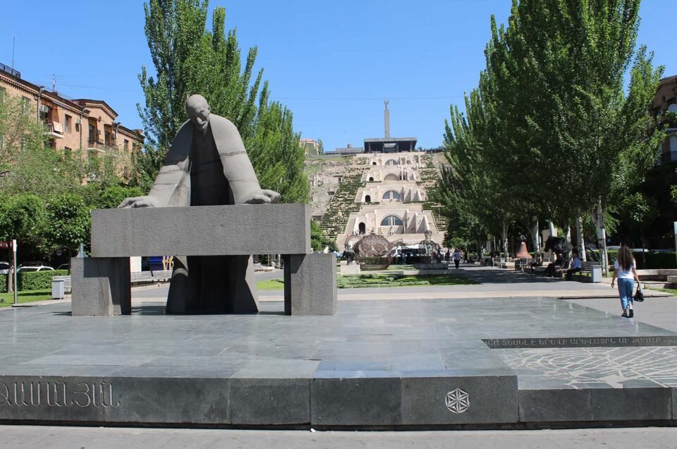 yerevan cascade