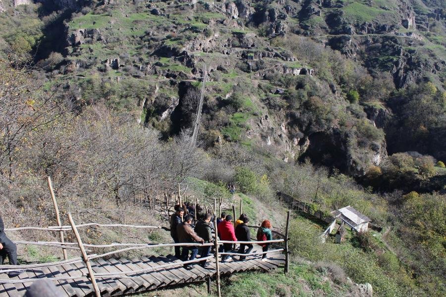 steps toward khdzoresk