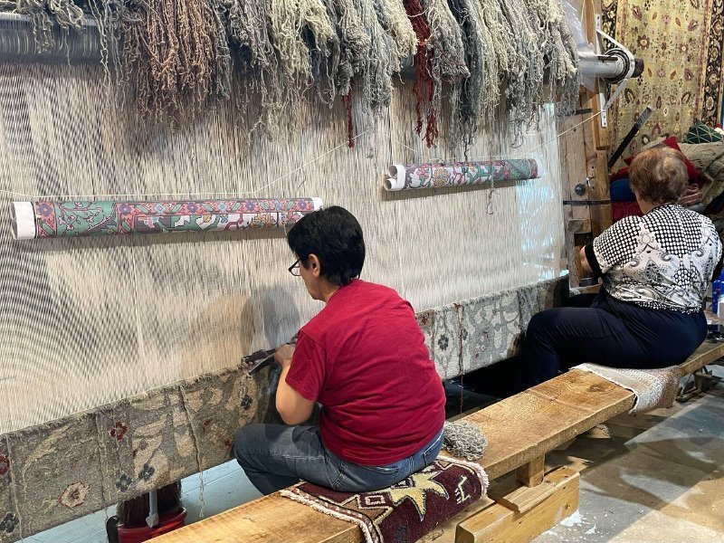 armenian carpet weaving art