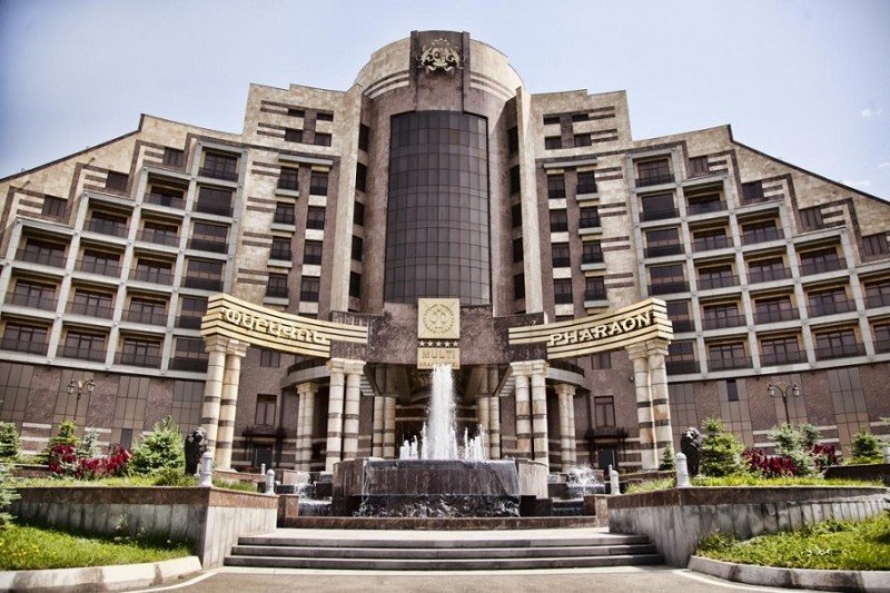 Multi Grand Pharaon Hotel Yerevan