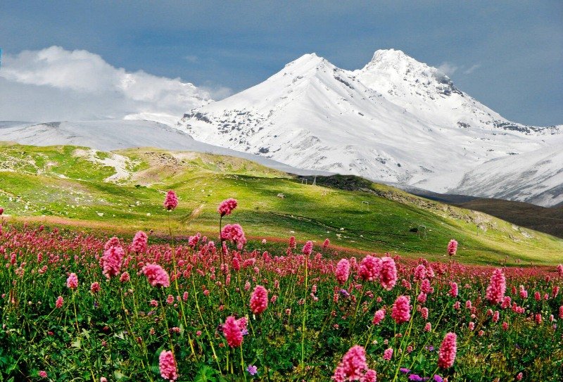 Best time visit Armenia